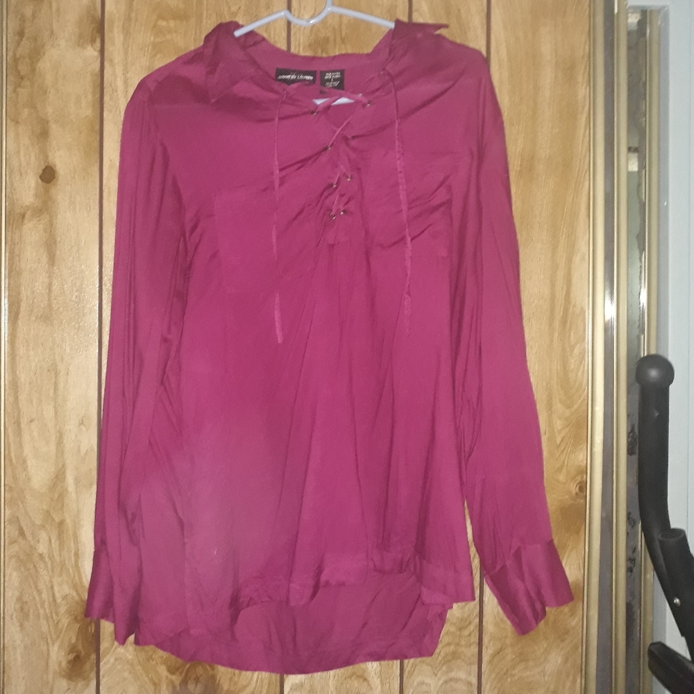 Long sleeve burgundy